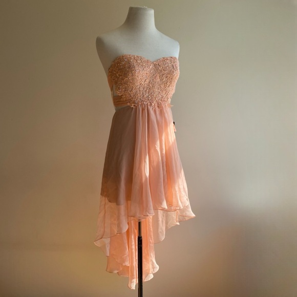 pink tulle prom dress - Picture 2 of 6
